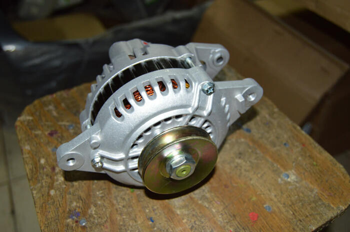 Mit. L200 1600cc alternator: $575